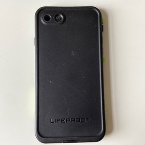 Life proof iPhone 8 case